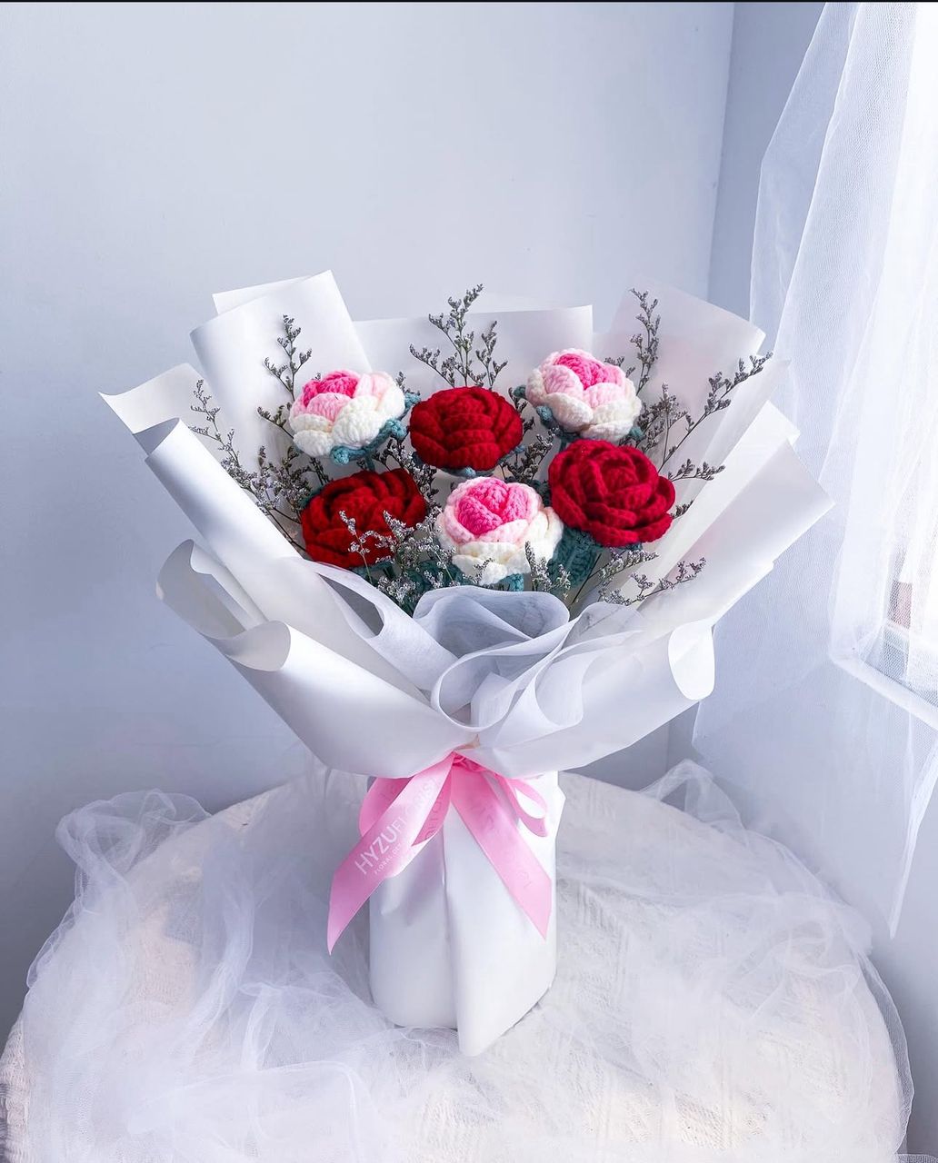 Basic Crochet Roses Bouquet