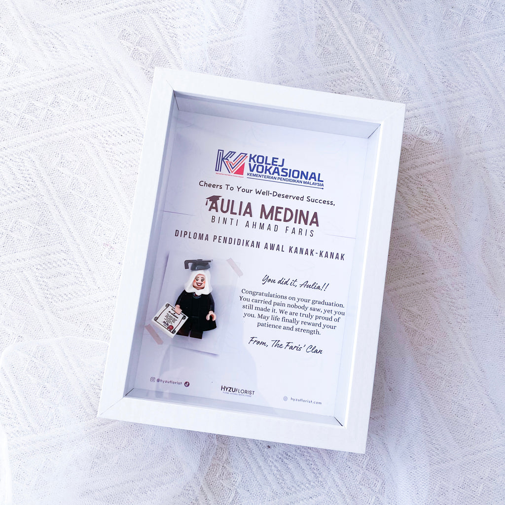 Graduation Lego Frame Standard