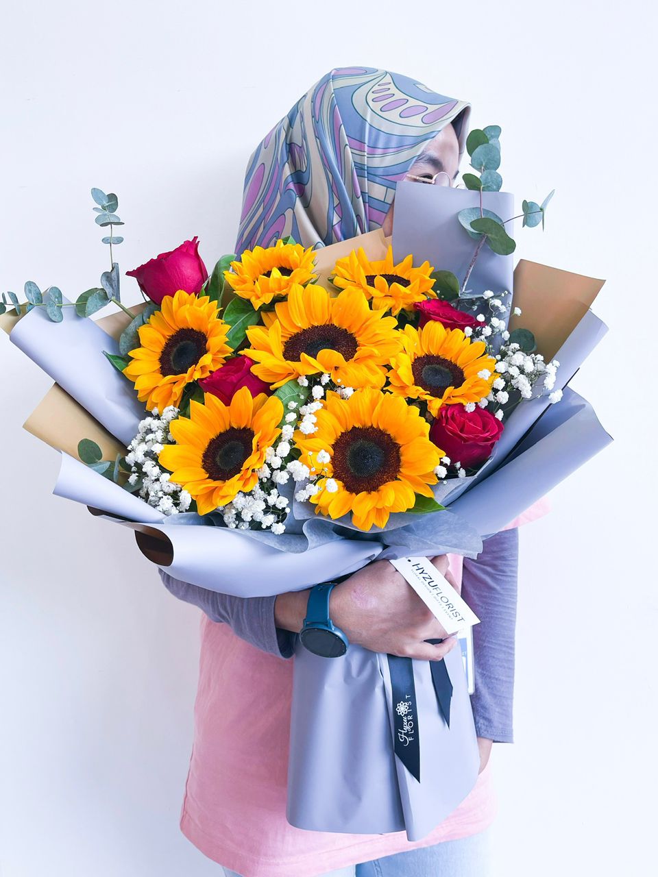 Large Fresh Sunflowers-Roses Bouquet