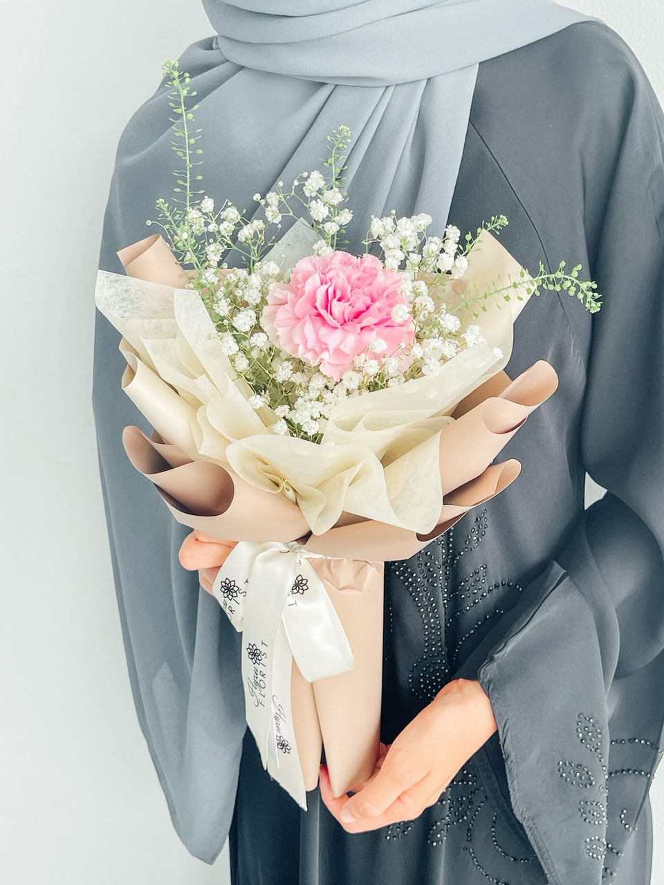 Single Fresh Carnation Bouquet