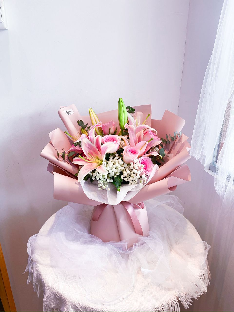 Premium Fresh Lilies-Roses Bouquet