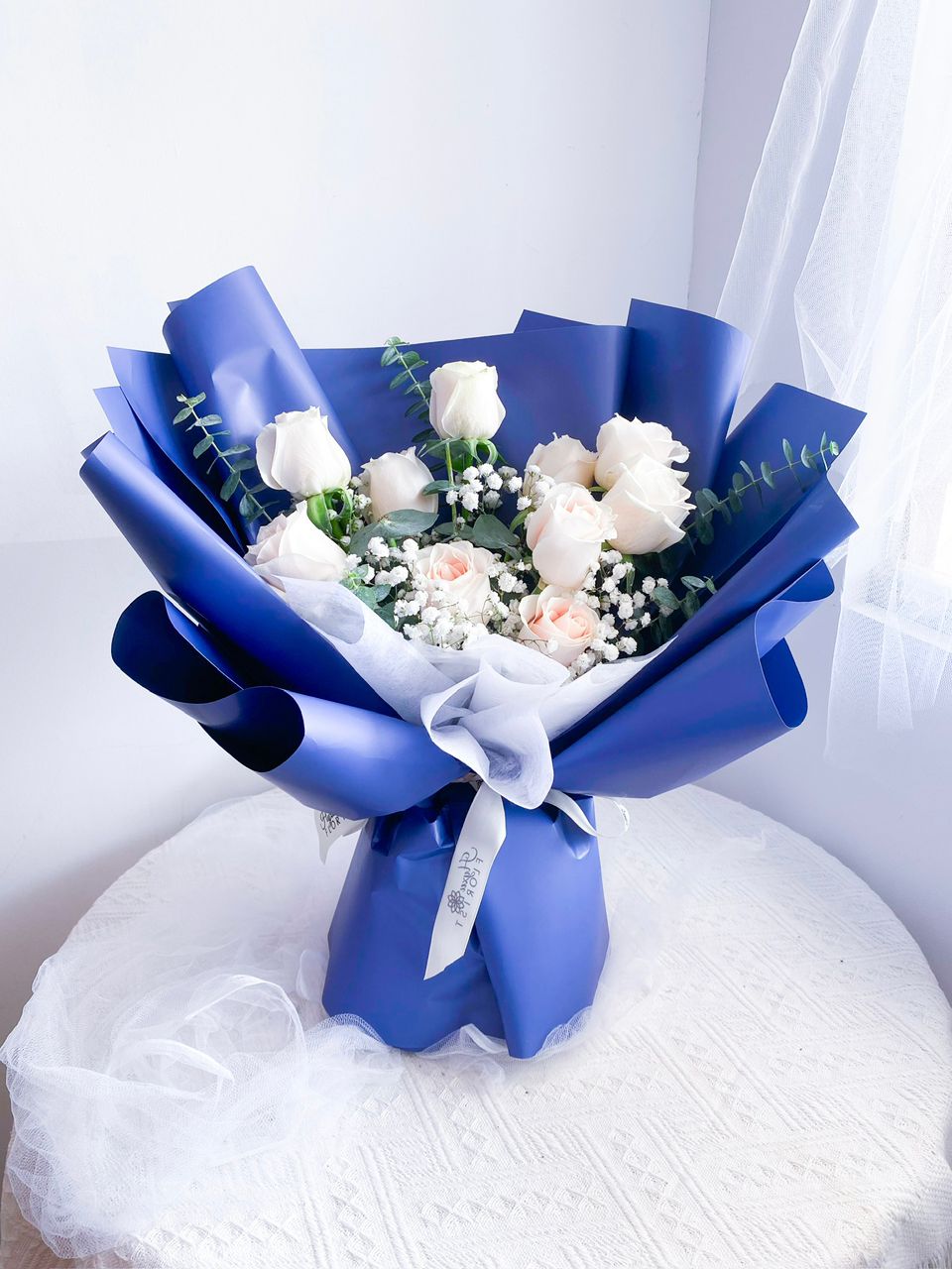 10 Stalks Fresh Roses Bouquet