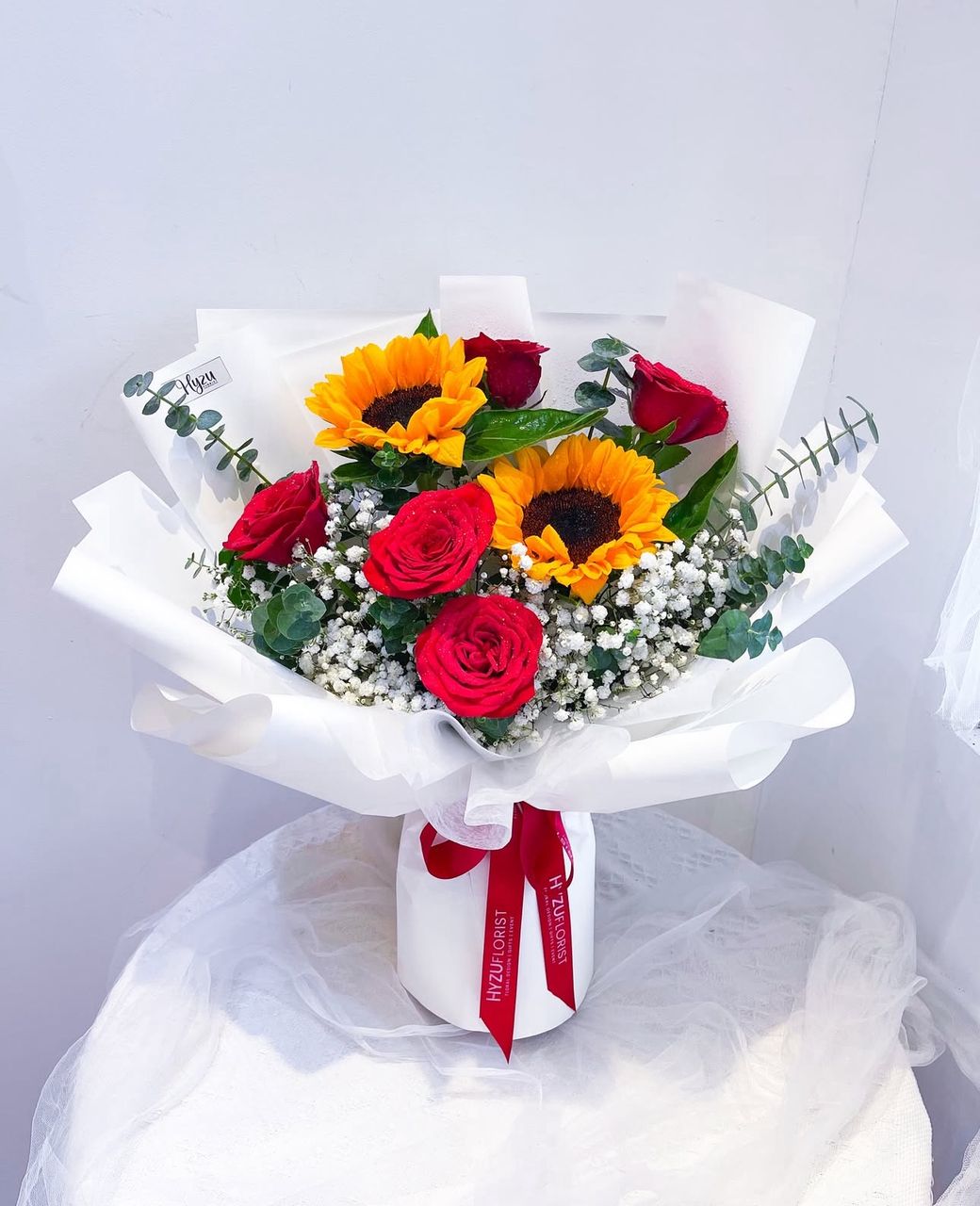 Fresh Sunflowers-Roses Bouquet