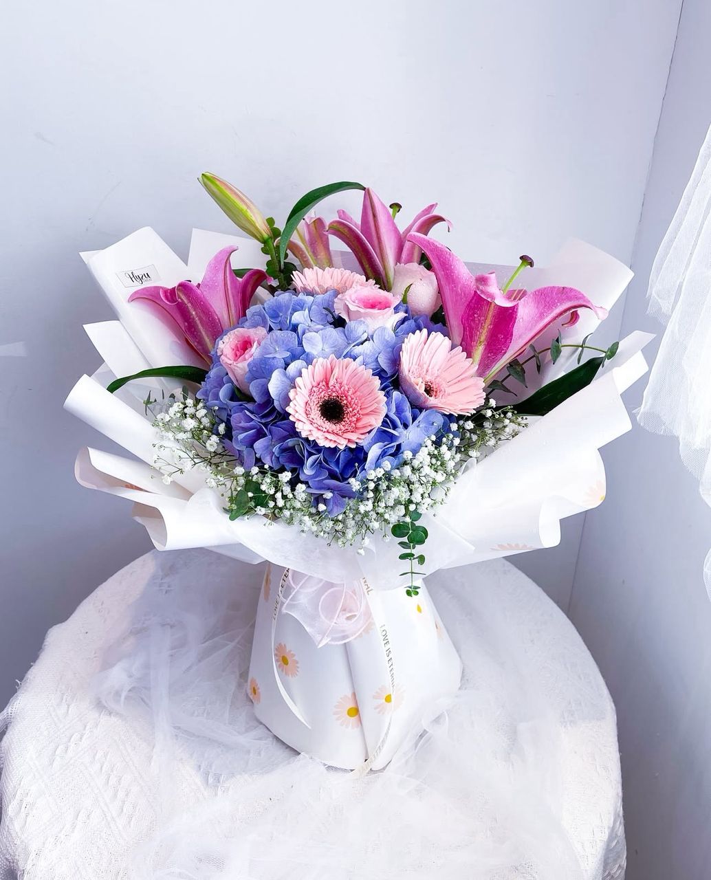 Fresh Hydrangea Mix Bouquet