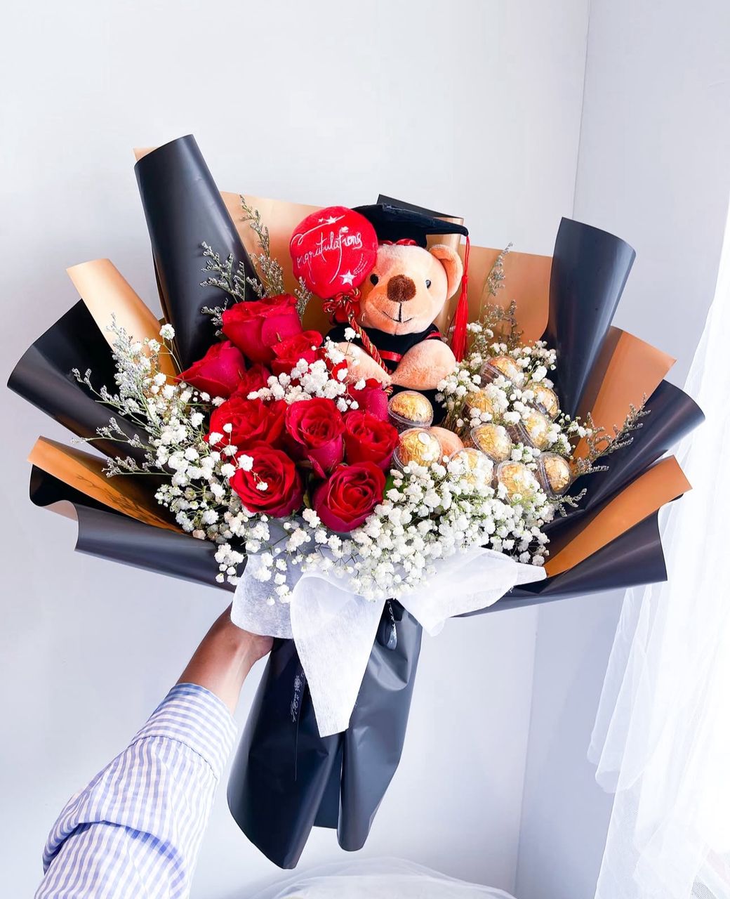 Large Ferrero & Fresh Roses Bouquet with Premium Grad Teddy