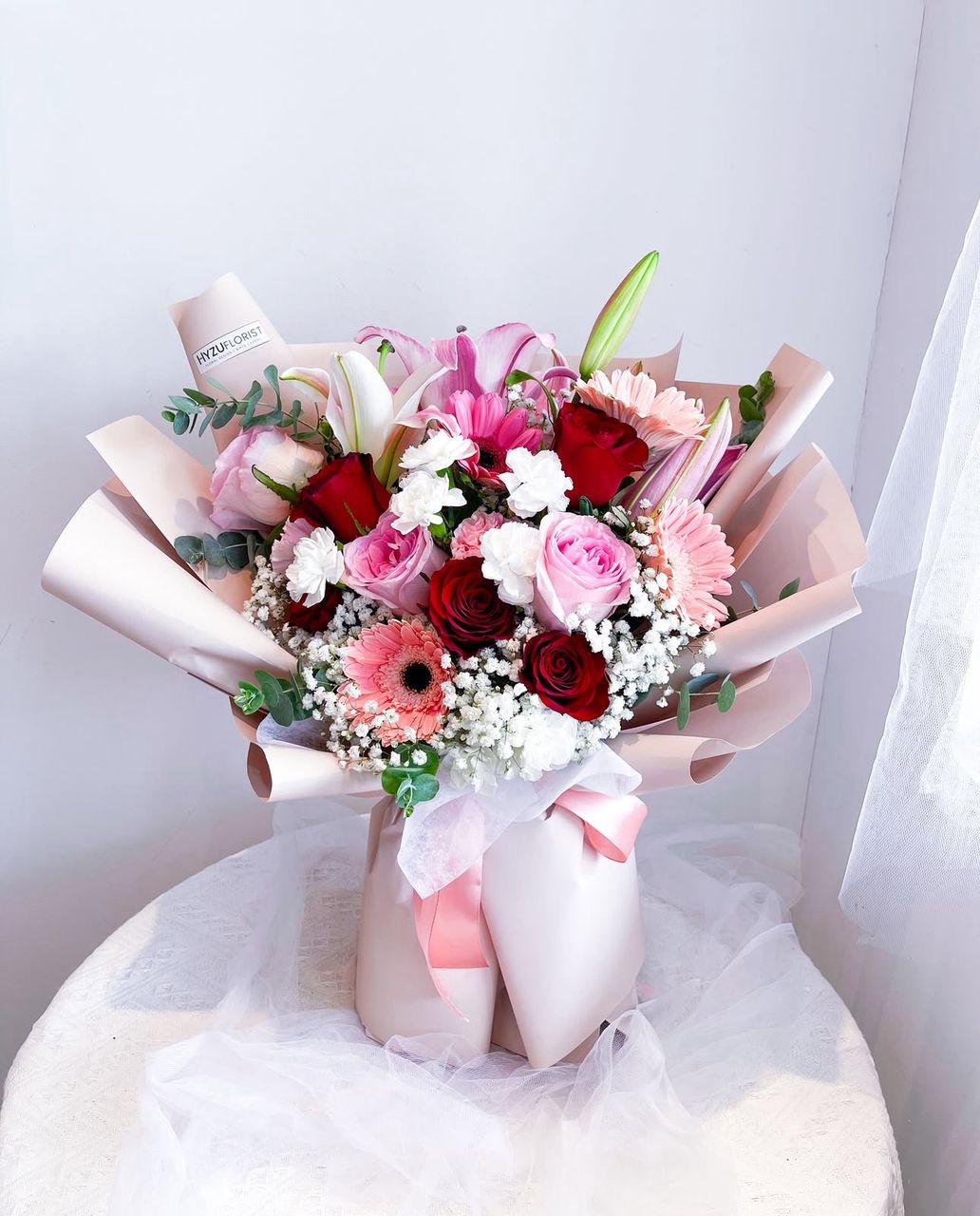 Large Fresh Mix Bouquet with Lilies