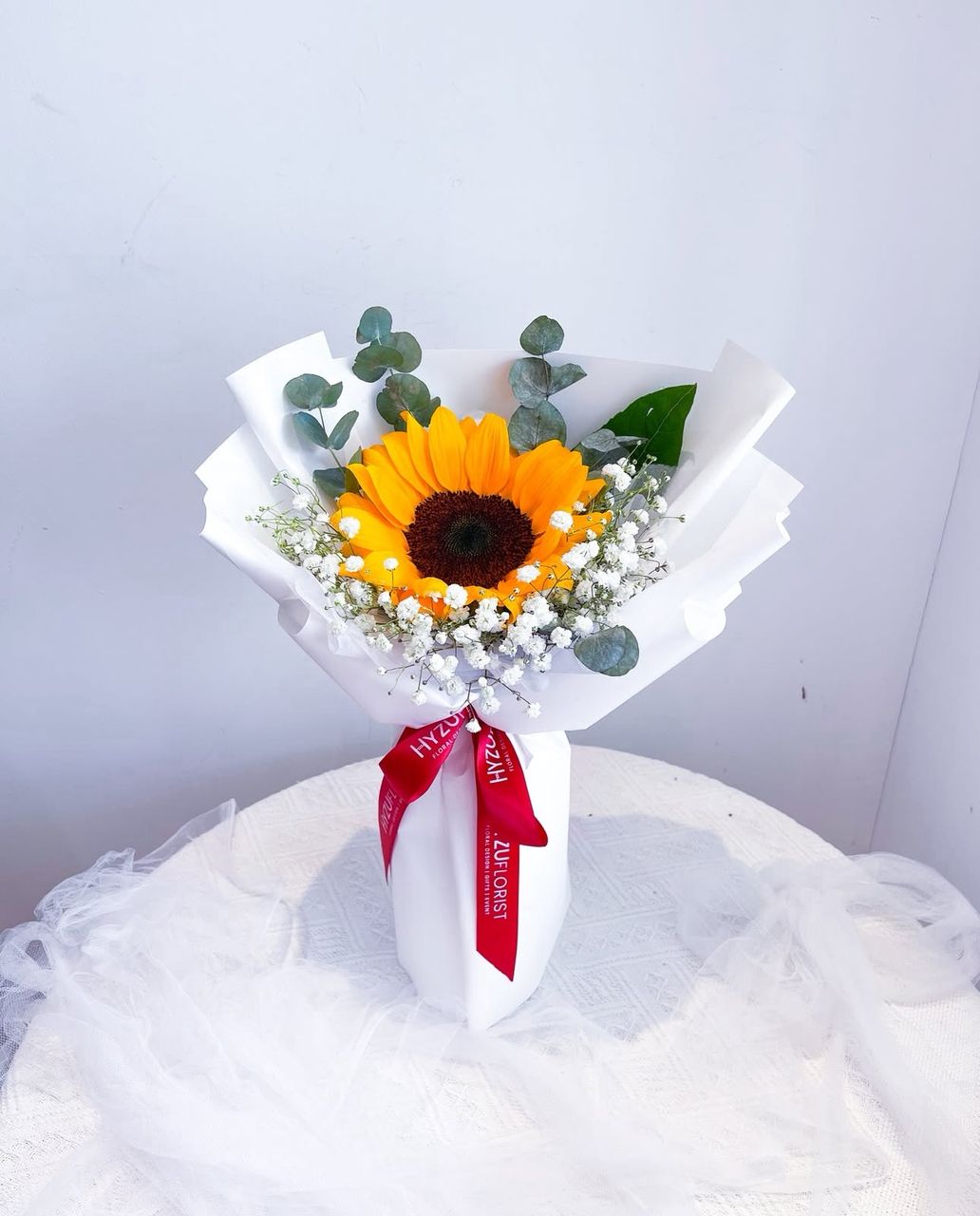 Single Fresh Sunflower Bouquet