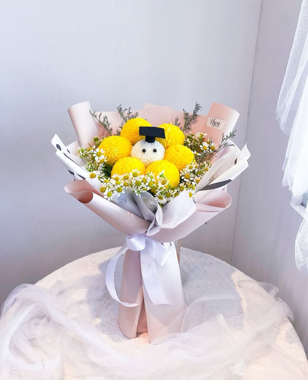 Pingpong Sun Bouquet Grad Edition
