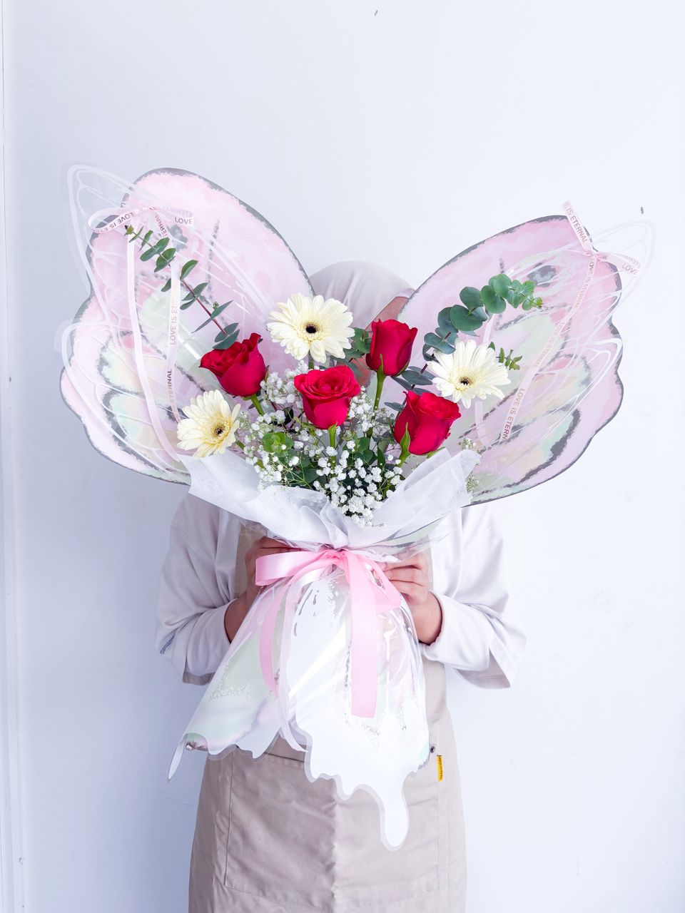 7 Mix Fresh Flowers Butterfly Set