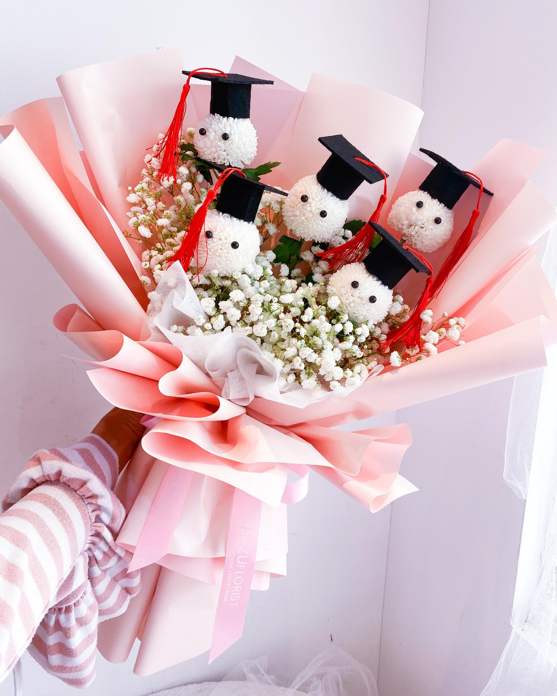 Pingpong Parade Bouquet Grad Edition